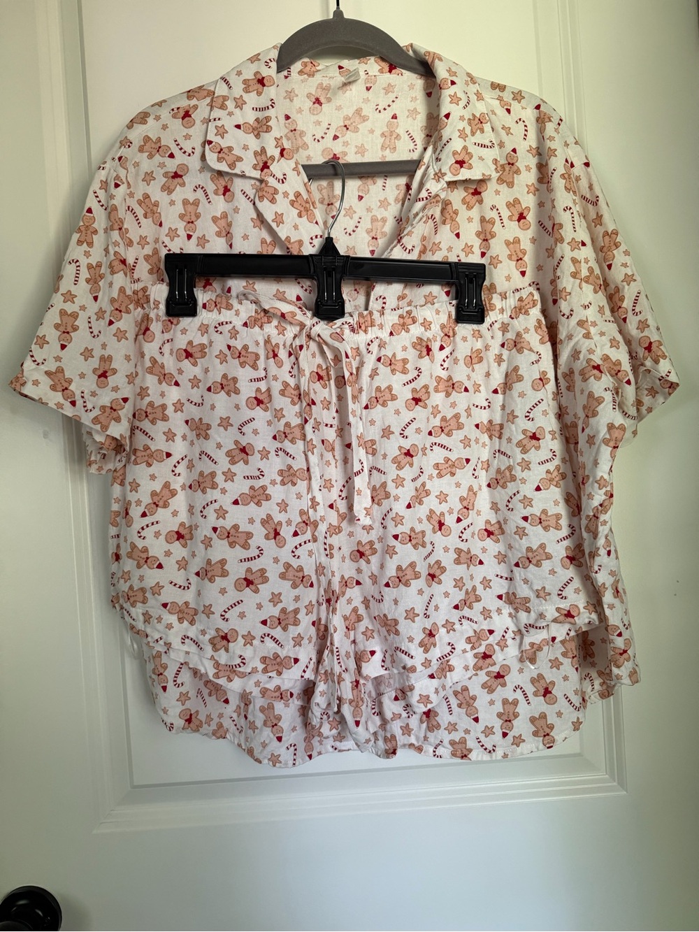 Cotton On Body Gingerbread Christmas Pajama Set Short Sleeve Button Up Shorts M